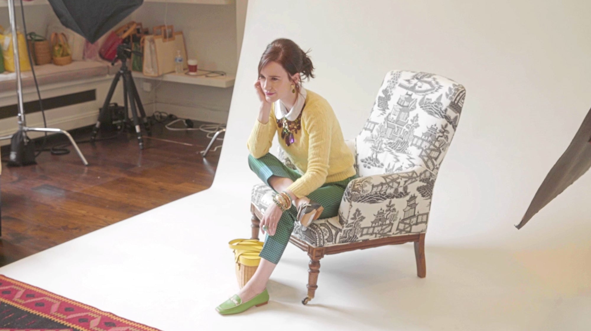 Behind the Scenes - Rachel Brosnahan