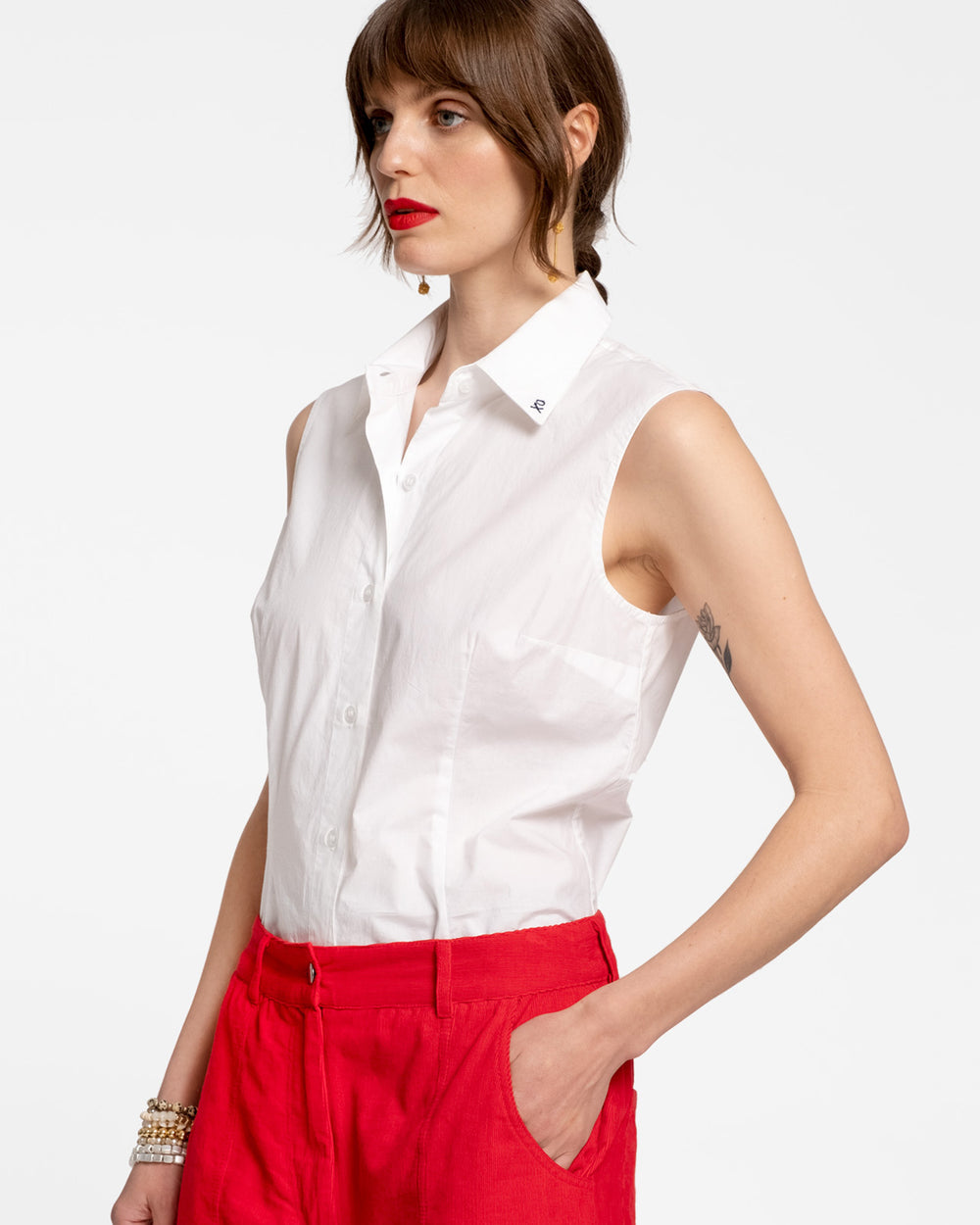 Lizzie Pointed Collar Shell - White Tops Frances Valentine